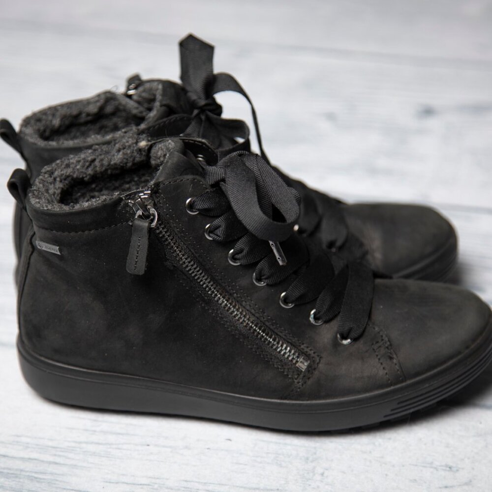 ECCO Women's Soft 7 TRED Gore-TEX High Sneaker, Size 7-7.5 - Picture 9 of 15